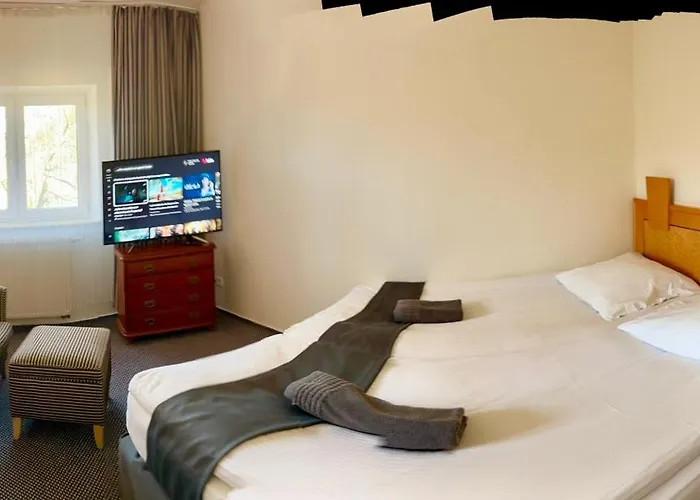 Las Slupski Premium Apartament Nr6 Wifi Netflix Smart Tv50 Two Bedrooms Two Extra Large Double Beds Up To 6 People Full Pleasure Quality Stay (Adults Only)