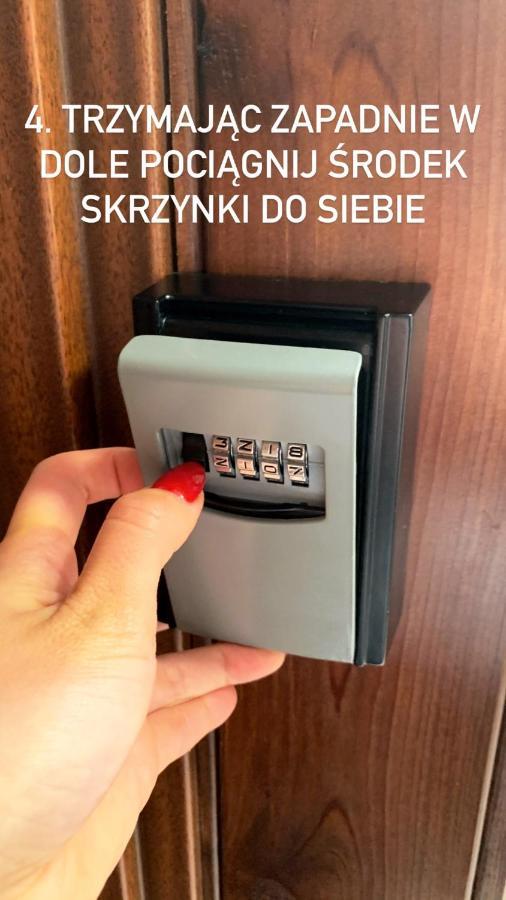 Slupski Premium: Spacious Two-bedroom With Smart Entertainment