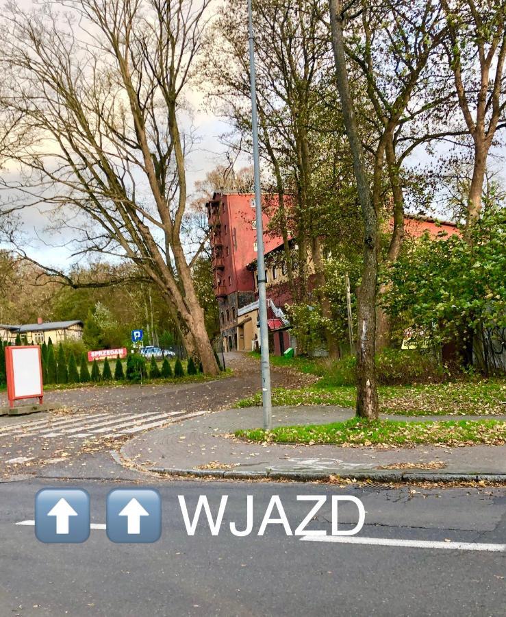 Apartment Slupski Premium: Spacious Two-bedroom With Smart Entertainment *